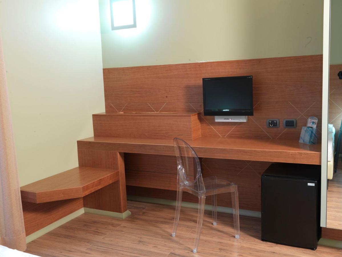 Empoli Hotel Room photo